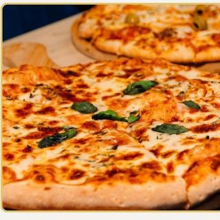 Pizzas Pollo Barbacoa (Mediana)