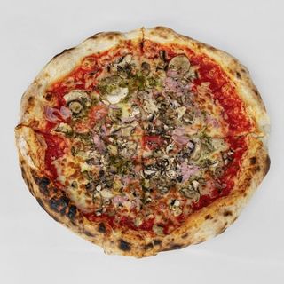 Pizza Prosciutto Funghi Salsiccia (41 cm)