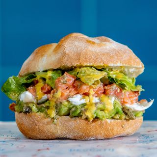 Panino Tartare Salmone - menù