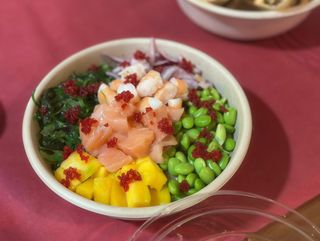 Poke De Salmón (1000 ml.)