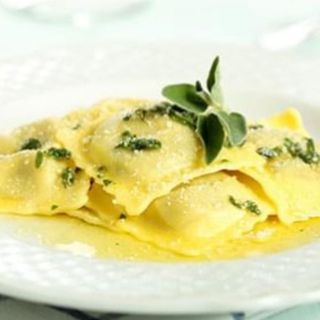 RAVIOLI BURRO E SALVIA