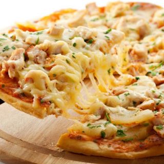 Pizza pollo con queso