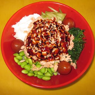 401A Poke bowl salmon blancha