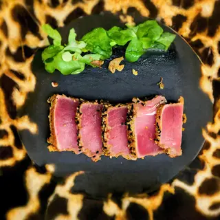 54. Tataki Atún
