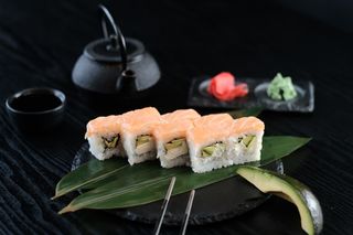 Ֆիլադելֆիա ավոկադոյով  8 կտոր