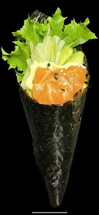 T11 Temaki Salmón Cono (1 Ud.)