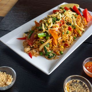 Khao Pad Chicken