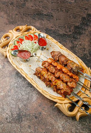 Ассорти шашлыков на 10 персон (4,8кг)