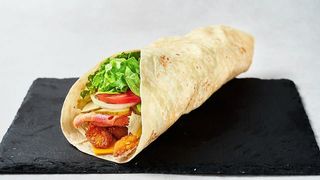 Leteći tanjir sendvič