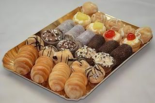 Confezione di pasticceria mignon assortiti - 5 porzioni