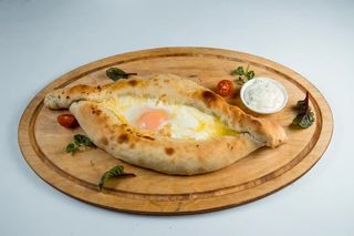 Хачапури по-аджарски