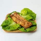 Punjeno pileće belo meso u slanini 400g