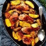 Ново! Пикантно пиле с картофи по селски
