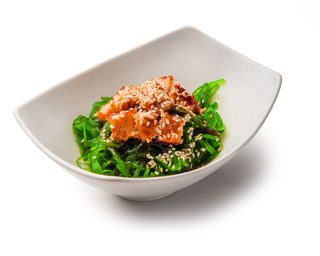 Чука салат с угрем (153 гр.)