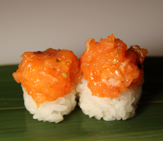 J16 Rice ball - 2 pezzi