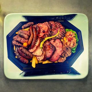 Platou HașDe 4-5 persoane