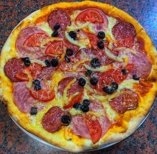 Піца Асорті (550г)