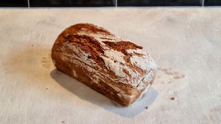 Chleb "Polskie żyto" krojony