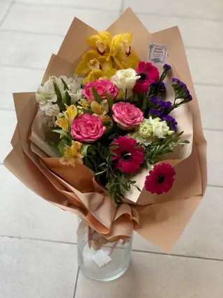 Buchet mix orhidee