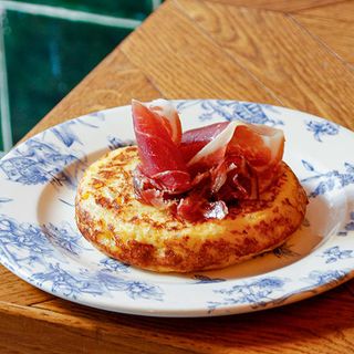 Tortilla de Patata y Cebolla con Jamón
