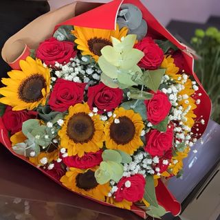 Bouquet  rose e girasoli 