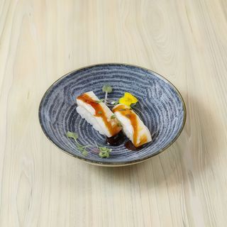 24A. Nigiri de shirominsakana (2 piezas)