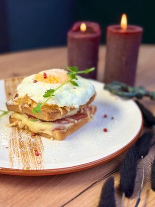 Крок мадам із шинкою