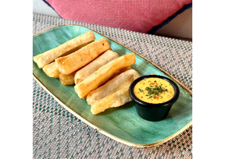 YUCAS FRITAS A LA HUANCAINA
