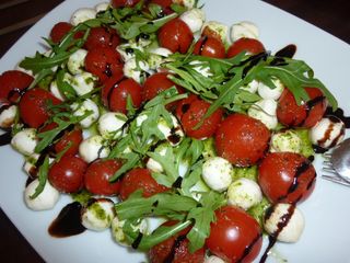 Ensalada De Burrata