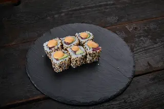 Spicy tuna maki