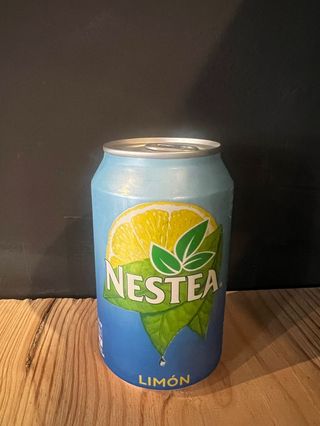 Nestea Té Negro Limón lata 330ml.
