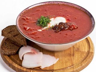 Борщ класичний з салом (400г)