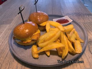 Mini Burger Bros Pollo Crujiente 