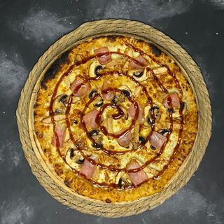 Pizza Barbacoa cremosa (pequeña)