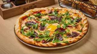 Pršuta pizza