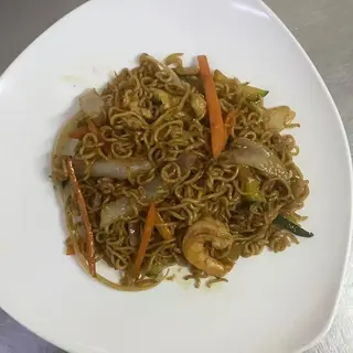 Tallarines Chinos A La Plancha