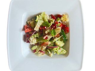 Овочевий з горіховою заправкою (220g)