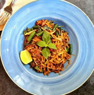 Pad thai z kaczką