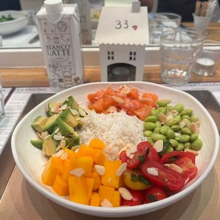 POKE' SALMONE E MANGO