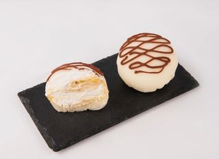 Моти сникерс