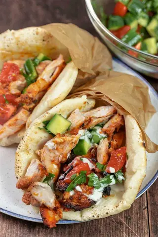 Roll kebab +(pita gyros)