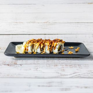 Salmon classic roll