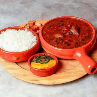 Menú Feijoada