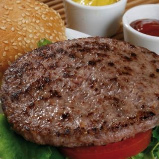 Menú Hamburguesa De Ternera Y Alitas De Pollo (5 Uds.)