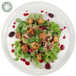 Tofu kinoa salata