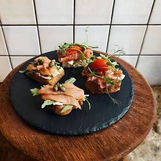 Канапки (130гр)