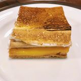 Milhojas Glaseada De Merengue Y Crema