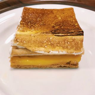 Milhojas Glaseada De Merengue Y Crema