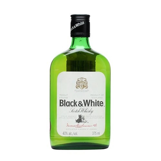 Black & White Scotch Whisky, 375ml