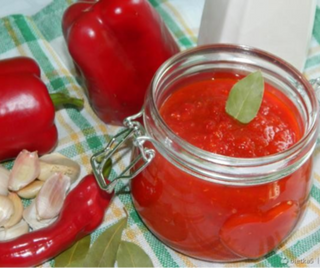 Sos pikantny z papryką 50 gr.